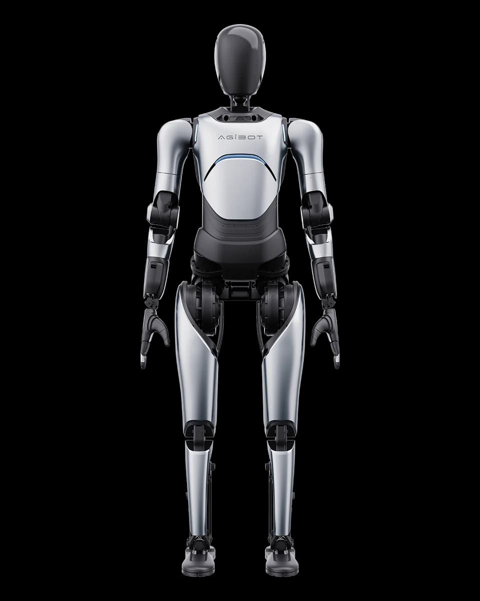 Robô humanoide AgiBot A2 da AgiBot, vista frontal